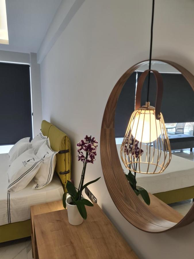 Ilia'S Luxury Suites - Adults Only Xylókastro Eksteriør bilde